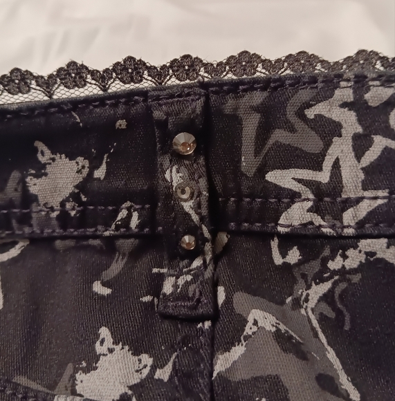 Custom Y2K Vanilla Star fur mini skirt - Picture 8 of 8